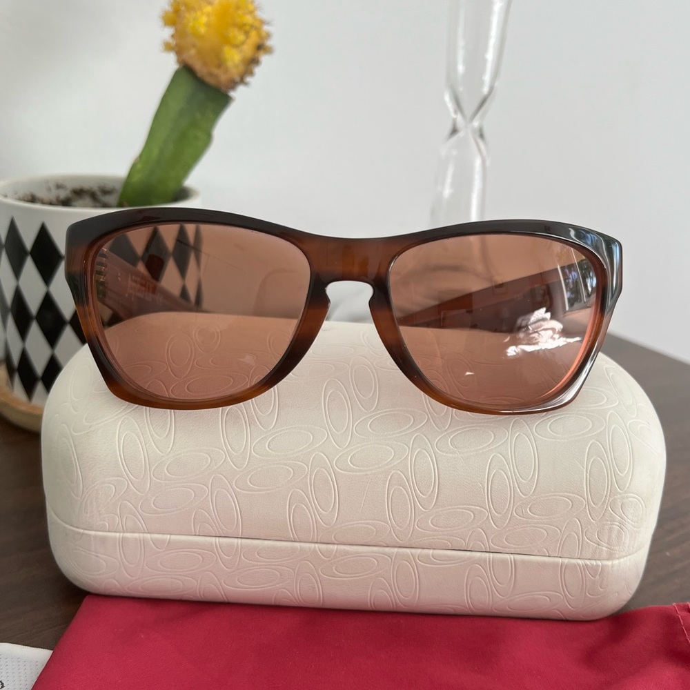 Oakley Jupiter LX Sunglasses - Brown
